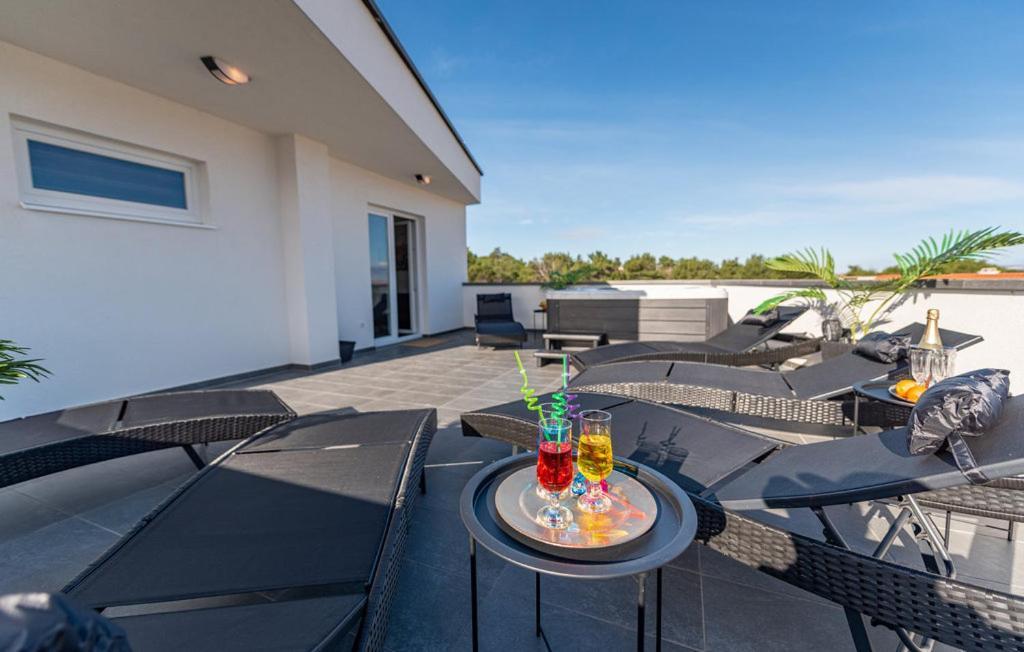 Luxurioeses Penthouse Welle Mit Whirlpool, Grill Und Meerblick Vir Exteriér fotografie
