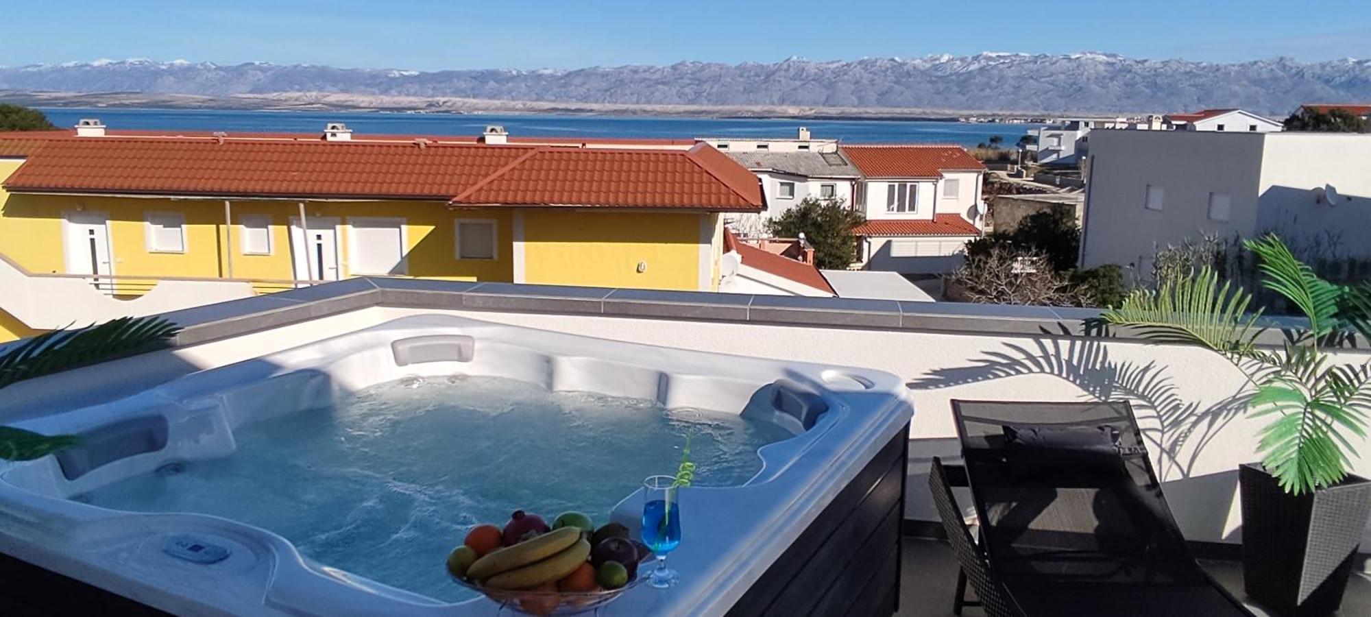 Luxurioeses Penthouse Welle Mit Whirlpool, Grill Und Meerblick Vir Exteriér fotografie