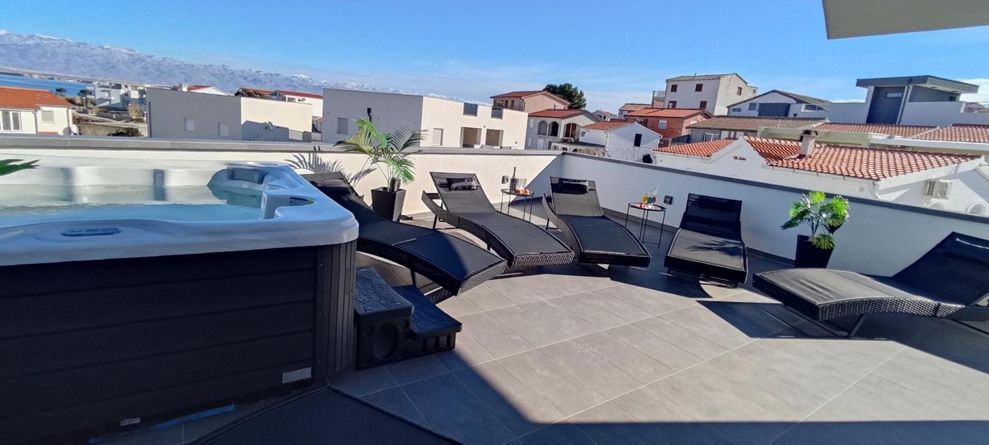 Luxurioeses Penthouse Welle Mit Whirlpool, Grill Und Meerblick Vir Exteriér fotografie